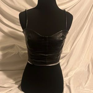 Express Body Contour Croc Faux Leather
Square Neck Cropped Tank